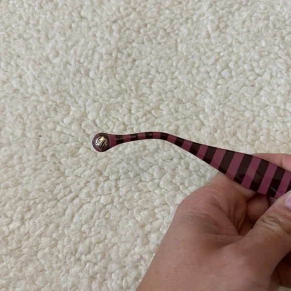 Carolina Herrera HER 0086/S Sunglasses - Picture 2 of 5